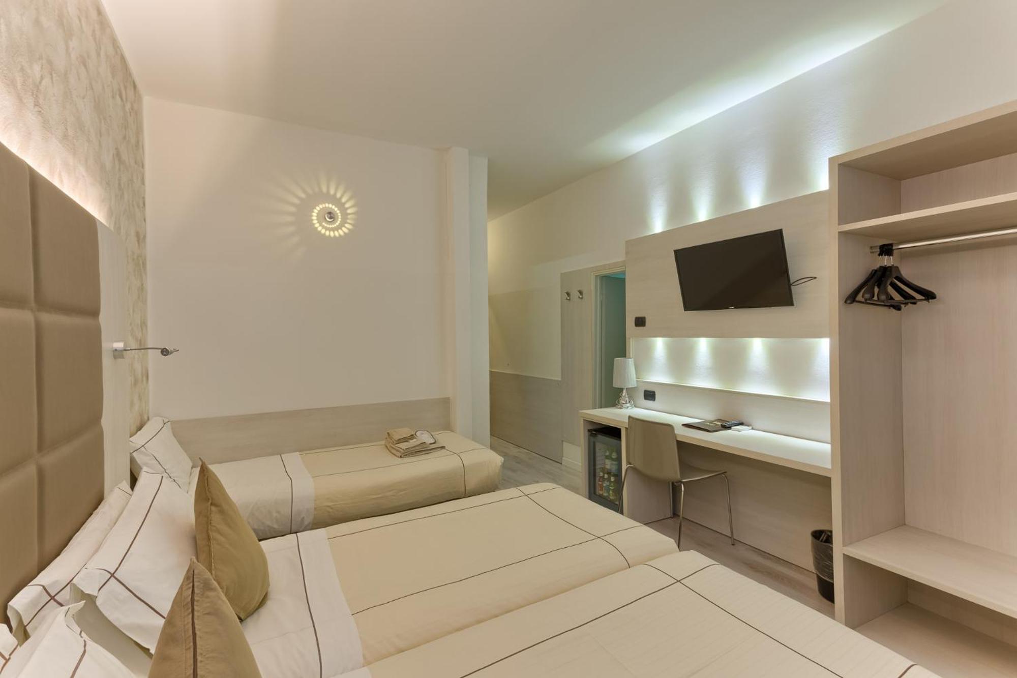 Agape Hotel Aa Hotels Милан Номер фото